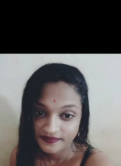 Ridhi - adult performer in Noida Photo 3 of 3