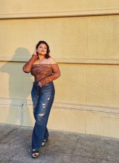 Ridhi patil high class Escort low price - puta in Thane Photo 4 of 4