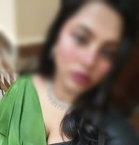 NIHARIKA AVAILABLE REAL MEET - escort in New Delhi