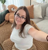 Rie - escort in Ho Chi Minh City