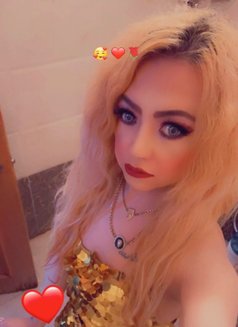 Rien ( Both ) - Transsexual escort in Jeddah Photo 2 of 14