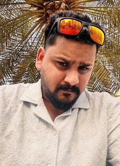 Rifaz - Male escort in Dubai Photo 1 of 1