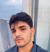 Rifshaan Here - Male escort in Dubai