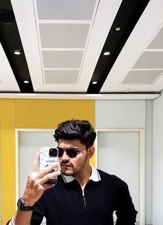 Rifshaan - Male escort in Dubai Photo 1 of 3