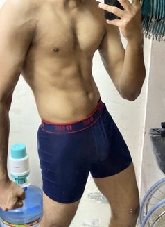 Rifshij for U - Male escort in Dubai Photo 2 of 4