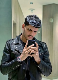 Rifshij for U - Male escort in Dubai Photo 4 of 4