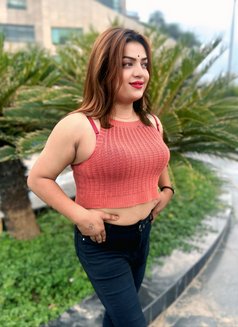 Rihana - Acompañantes transexual in New Delhi Photo 8 of 30