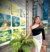 Rihana - Acompañantes transexual in New Delhi