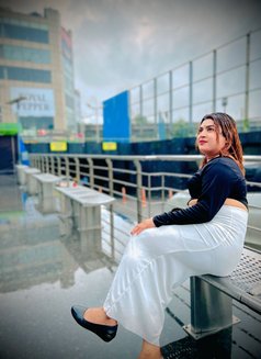 Rihana - Transsexual escort in New Delhi Photo 3 of 30