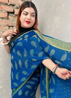 Rihana - Transsexual escort in New Delhi Photo 30 of 30
