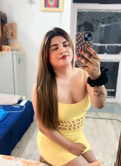 Rihana - Acompañantes transexual in New Delhi Photo 4 of 27