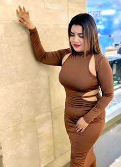 Rihana - Acompañantes transexual in New Delhi Photo 1 of 27