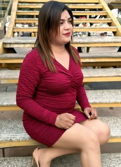 Rihana - Transsexual escort in New Delhi Photo 5 of 29