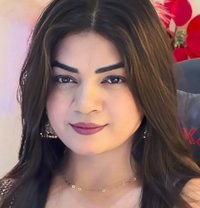 Rihana - Acompañantes transexual in New Delhi Photo 3 of 29