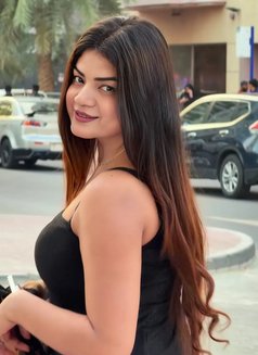 Rihana - Transsexual escort in New Delhi Photo 2 of 30