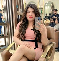 Rihana - Transsexual escort in New Delhi Photo 1 of 20
