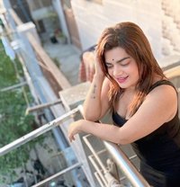 Rihana - Transsexual escort in New Delhi Photo 1 of 26