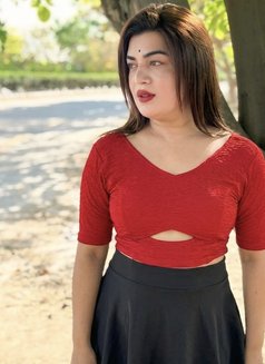 Rihana - Transsexual escort in New Delhi Photo 2 of 30