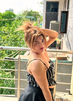Rihana - Transsexual escort in New Delhi Photo 27 of 30