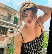 Rihana - Transsexual escort in New Delhi Photo 2 of 30