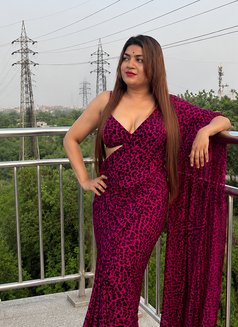Rihana - Acompañantes transexual in New Delhi Photo 1 of 30