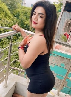 Rihana - Transsexual escort in New Delhi Photo 27 of 27