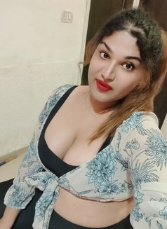 Rihana Miss for hot online services - escort in Hyderabad Photo 1 of 29