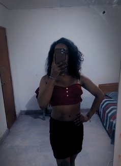 Rihana - Transsexual escort in Colombo Photo 1 of 8