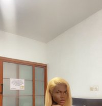 Rihane - Transsexual escort in Abidjan