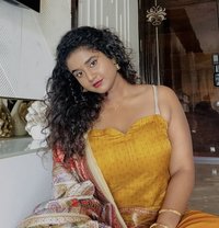 Riju - Male adult performer in Kolkata