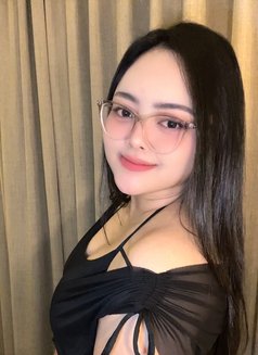 Rika Curvy Sexy - puta in Bali Photo 16 of 17