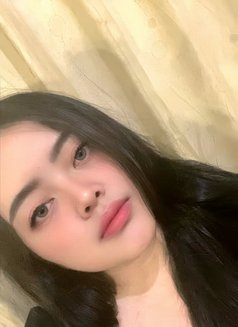 Rika - puta in Bali Photo 11 of 16