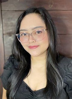 Rika - puta in Bali Photo 14 of 16