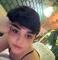 Rika Twink - Acompañantes masculino in Dubai Photo 5 of 22