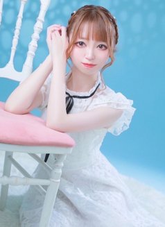 Riko - escort in Osaka Photo 2 of 5