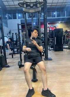 Riky - Male escort in Surabaya Photo 1 of 3