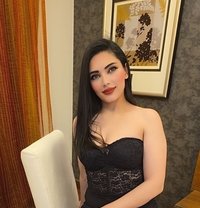 Rola - escort in Beirut