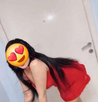 Rim from morocco - escort in Ajmān