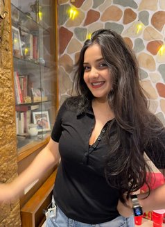 Rima - adult performer in Bangalore Photo 4 of 4