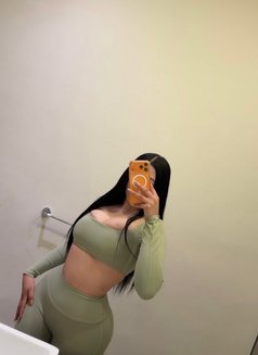 Rima - puta in Dubai Photo 3 of 4