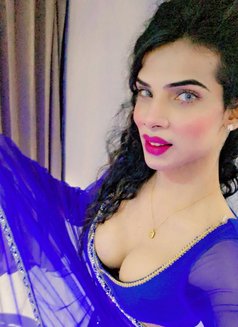 Rimi 69 - Transsexual escort in Ahmedabad Photo 14 of 15