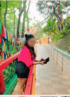 Rimi Escort Service Hotel Cash - escort in Kolkata Photo 2 of 7