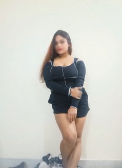 Rimi Escort Service Hotel Cash - escort in Kolkata Photo 11 of 12