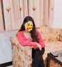 Rimi Escort Service Hotel Cash - puta in Kolkata Photo 13 of 15