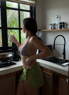 Rimma - escort in Dubai Photo 24 of 25