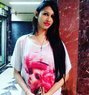 Rimmi - Acompañantes transexual in Mumbai Photo 9 of 13