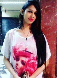 Rimmi - Acompañantes transexual in Mumbai Photo 10 of 12