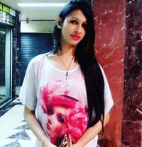 Rimmi - Transsexual escort in Mumbai