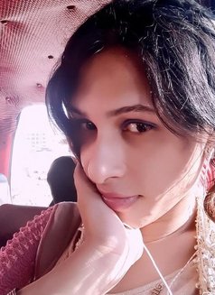 Rimmi - Transsexual escort in Mumbai Photo 12 of 12