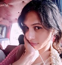 Rimmi - Transsexual escort in Mumbai